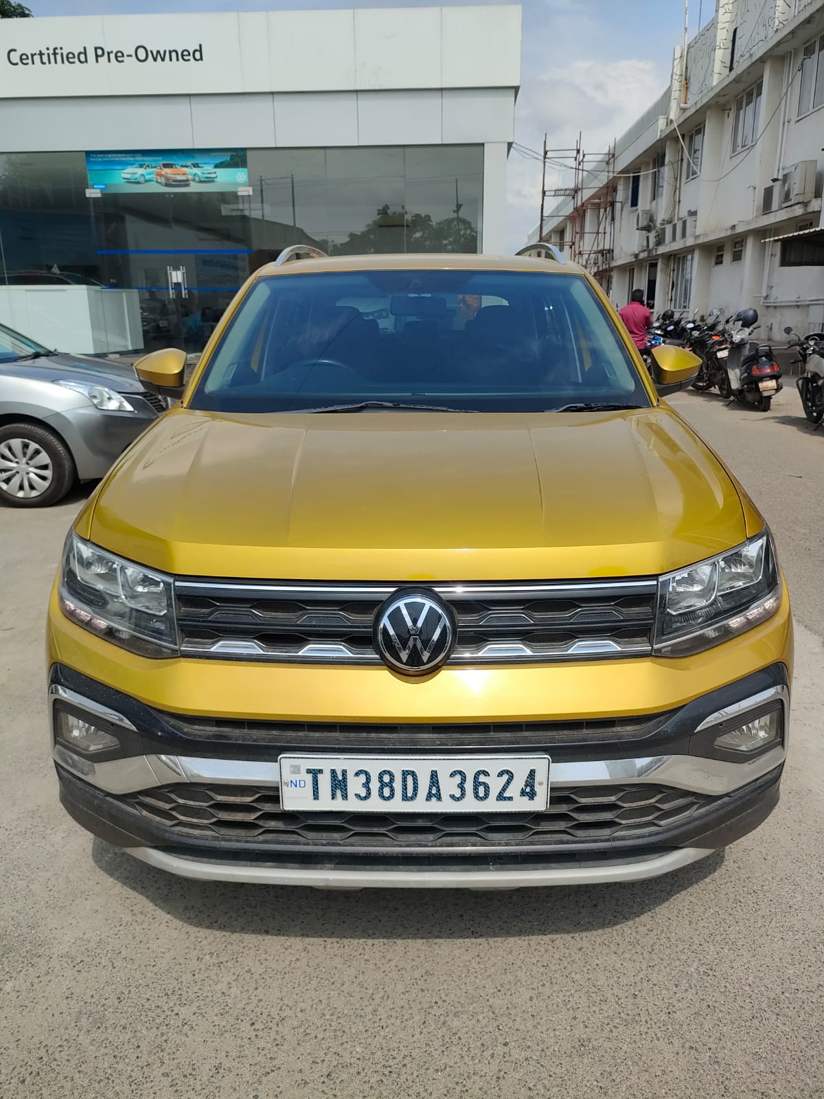 Volkswagen Taigun(2021-2023) Highline 1.0 Tsi At